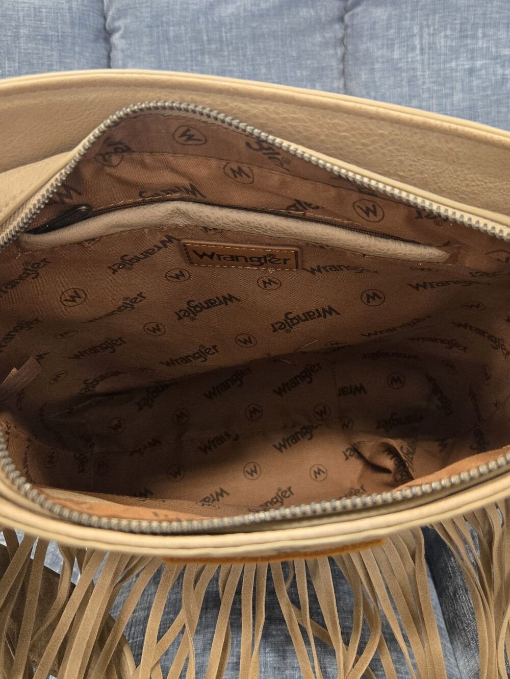 Wrangler Beige Fringe Crossbody Handbag - Picture 5 of 5